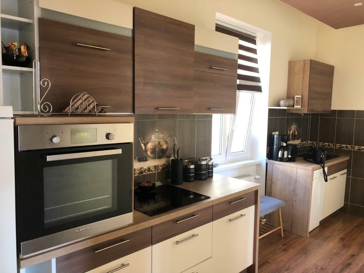 Apartamento Lili Apartman Mariánské Lázně Exterior foto